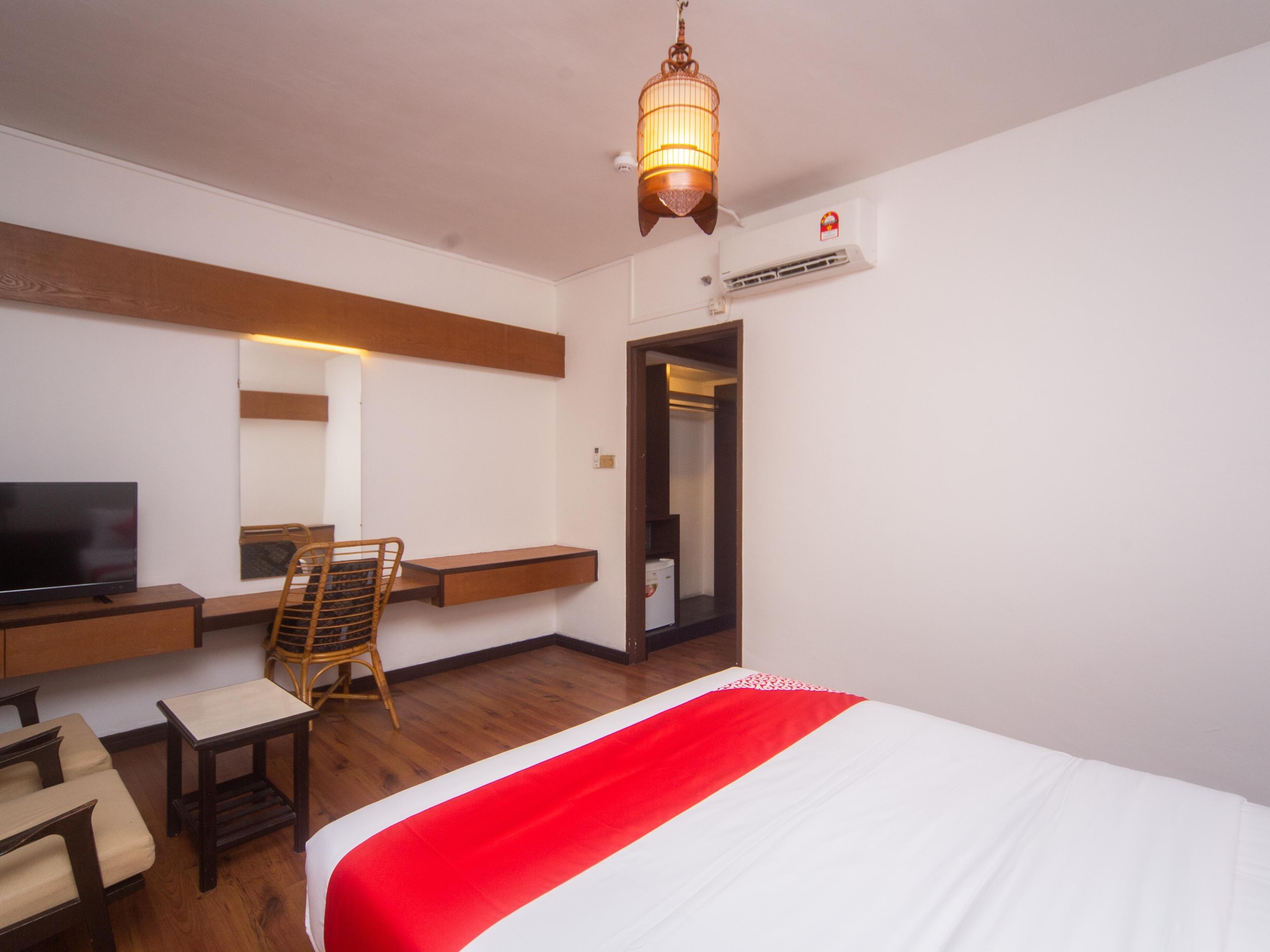 Oyo 1023 La Mirina Boutique Inn Buitenkant foto